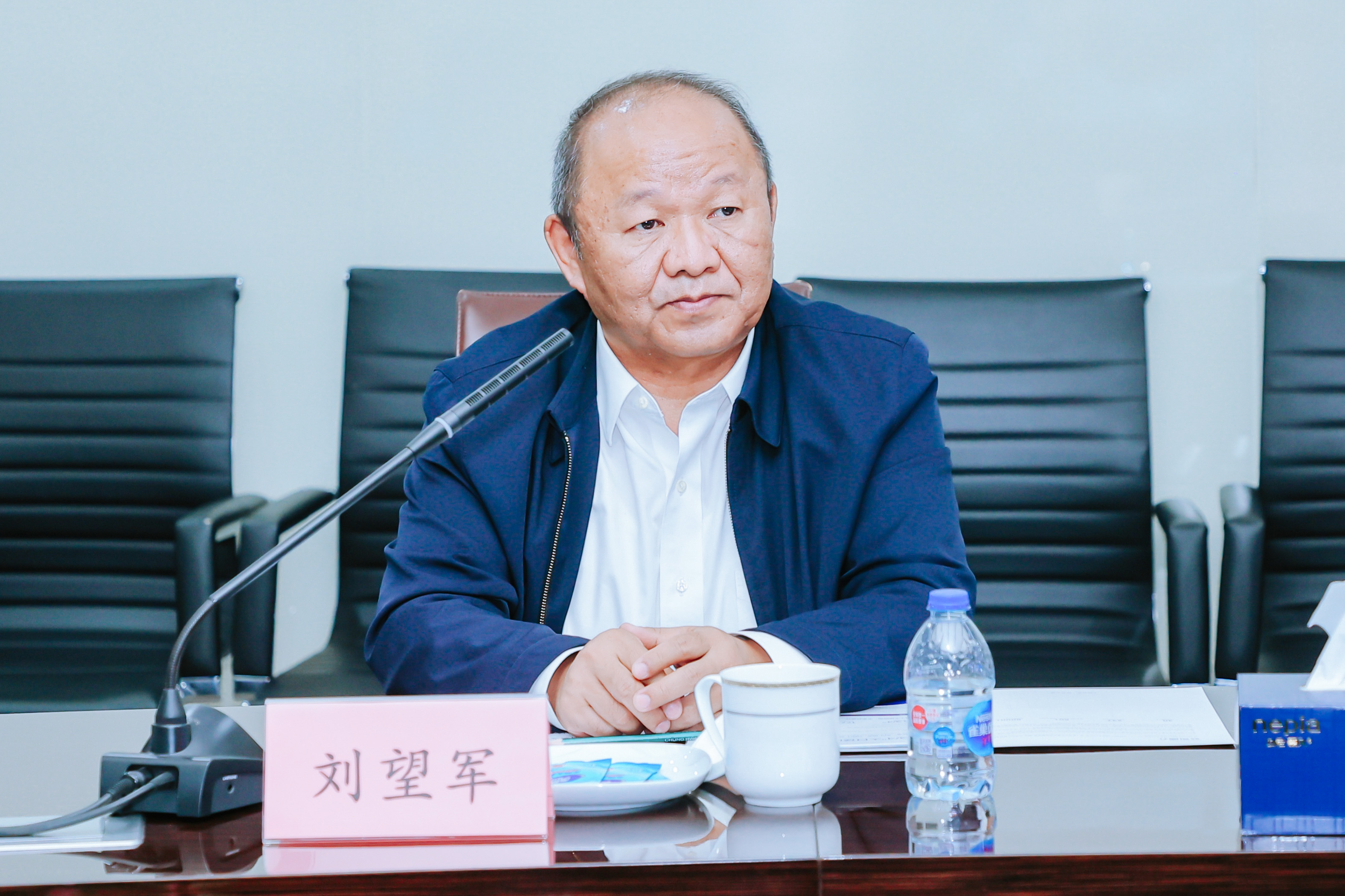 �й�ʯ���������ѡ��Ž���һ��ݰ���������ǲ����п���(ͼ6)