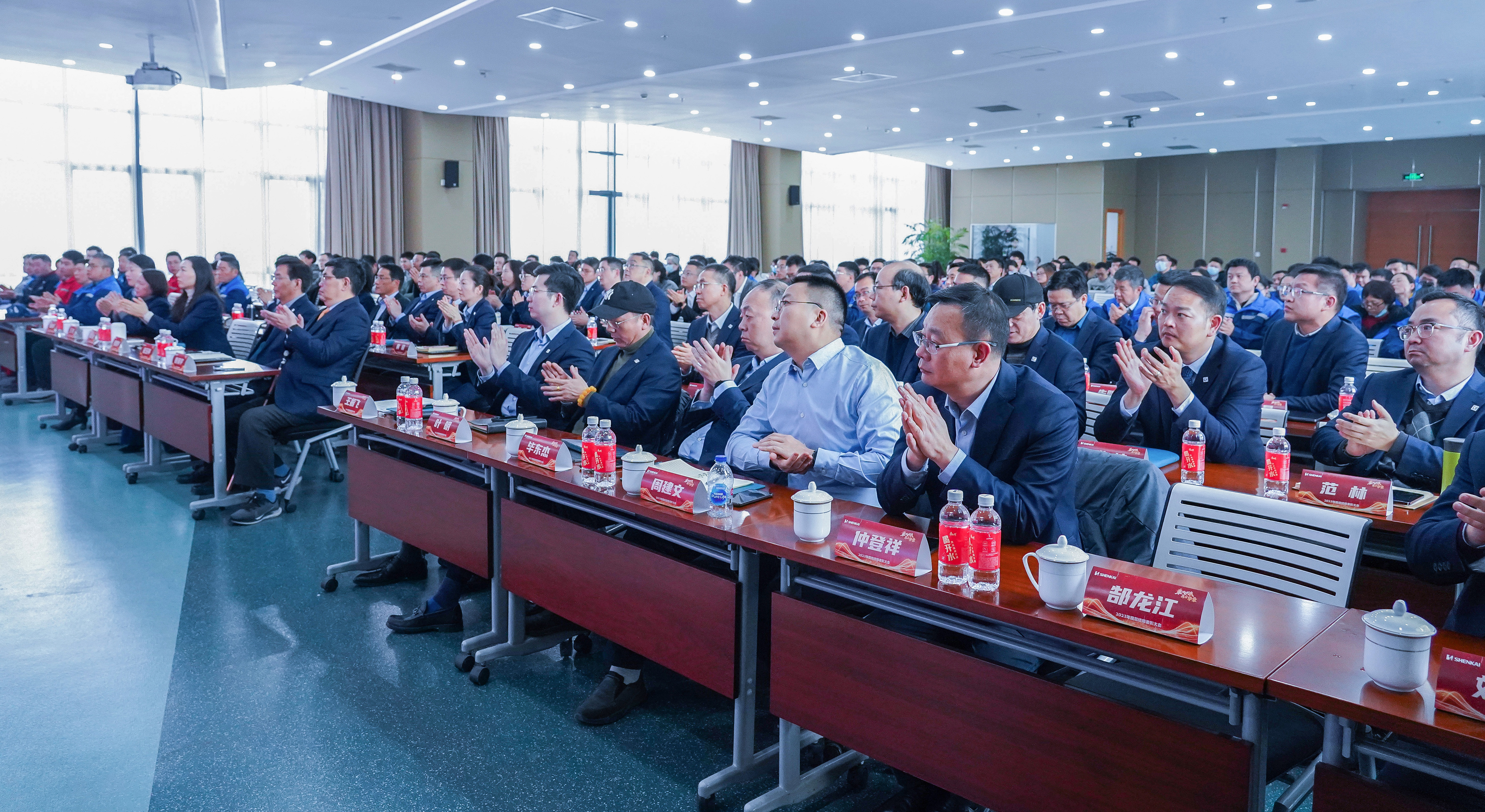 �˷��������������¡����������ǲ��ɷ�2023����ܽ��߱�����ʢ���ٿ�(ͼ4)