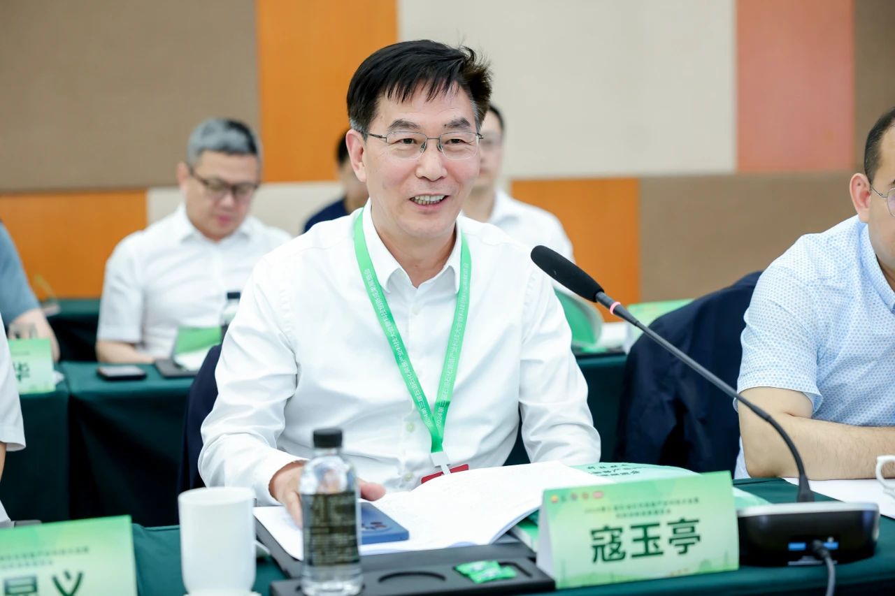 ���������ص����������������������������ǲ����������ʯ��ʯ��ױ����ҵ�Ƽ����(ͼ6)