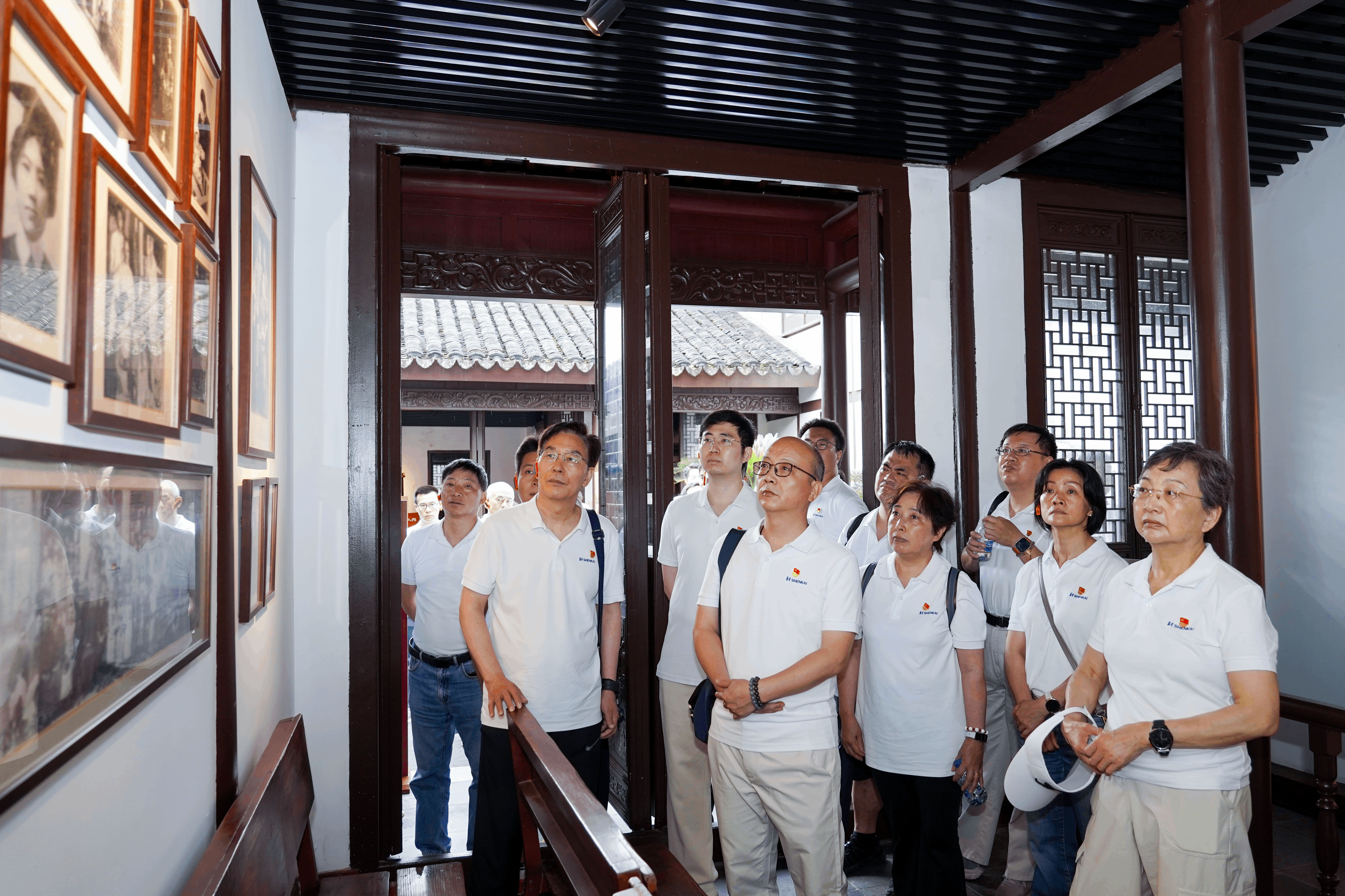 ׷Ѱ�����㼣�����س���ʹ�������������ǲ���֯��չ������һ�����⵳���˶�(ͼ3)